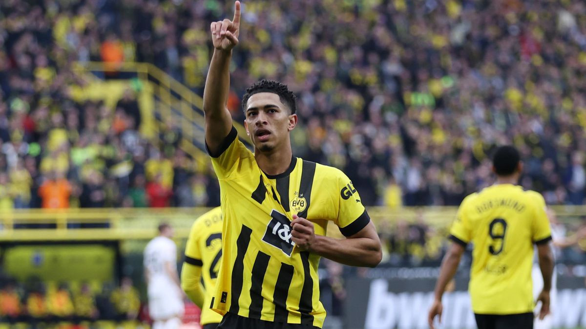 NUEVO LÍDER: Borussia Dortmund goleó y escaló a la cima